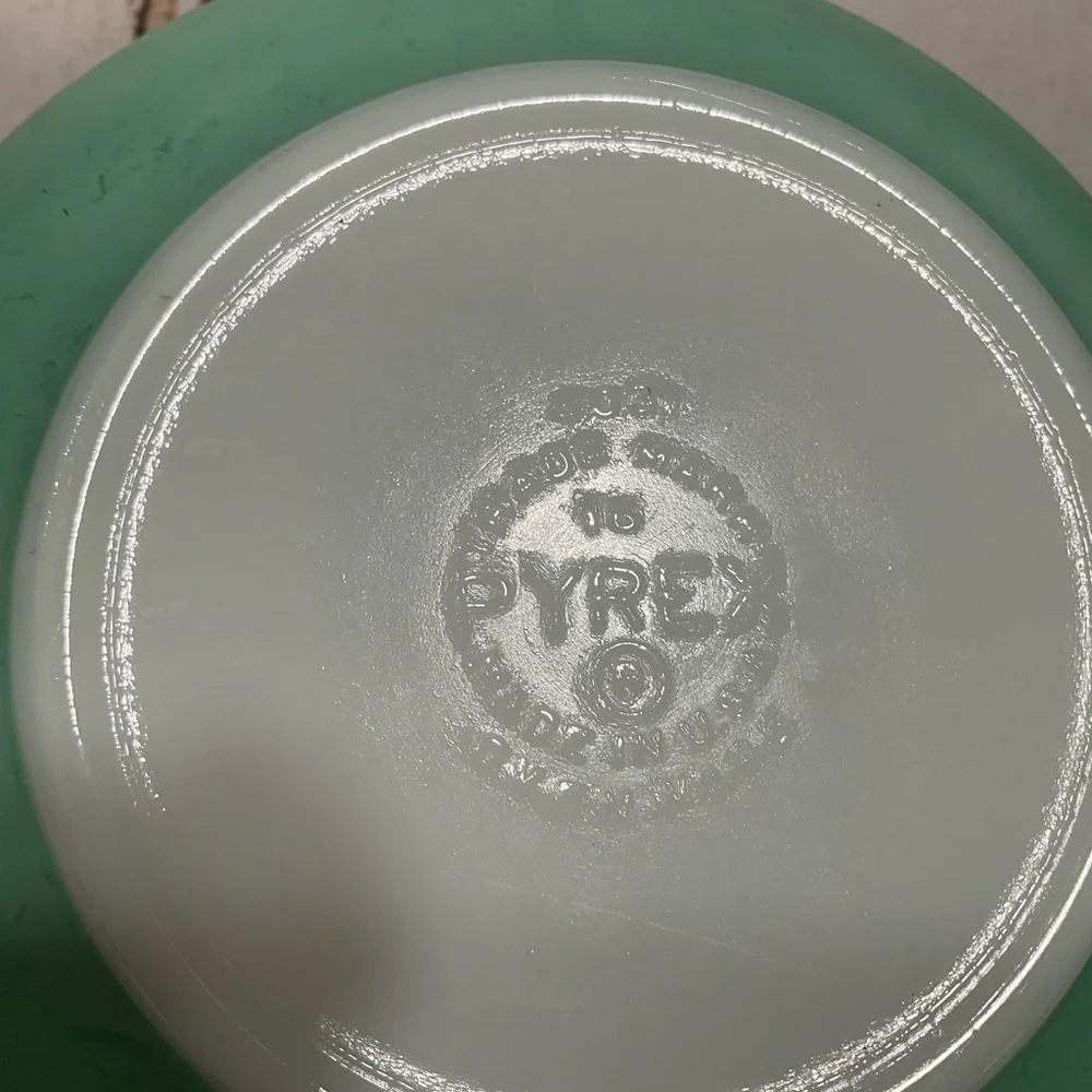 Pyrex vintage nesting